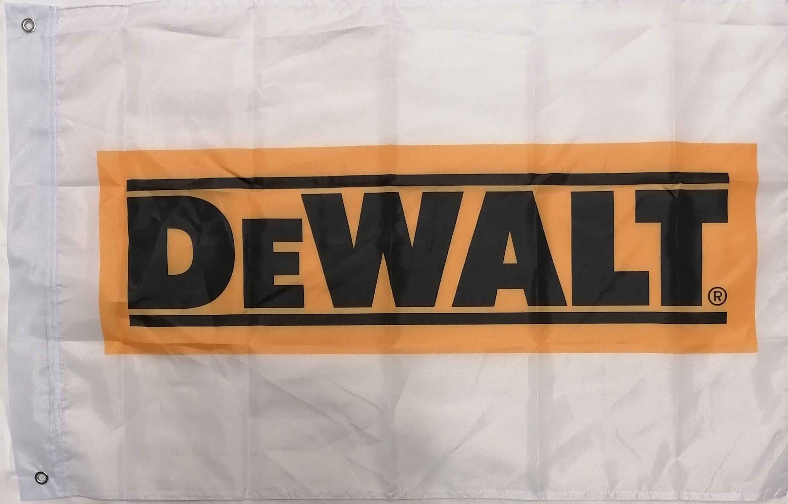 DEWALT LOGO FLAG