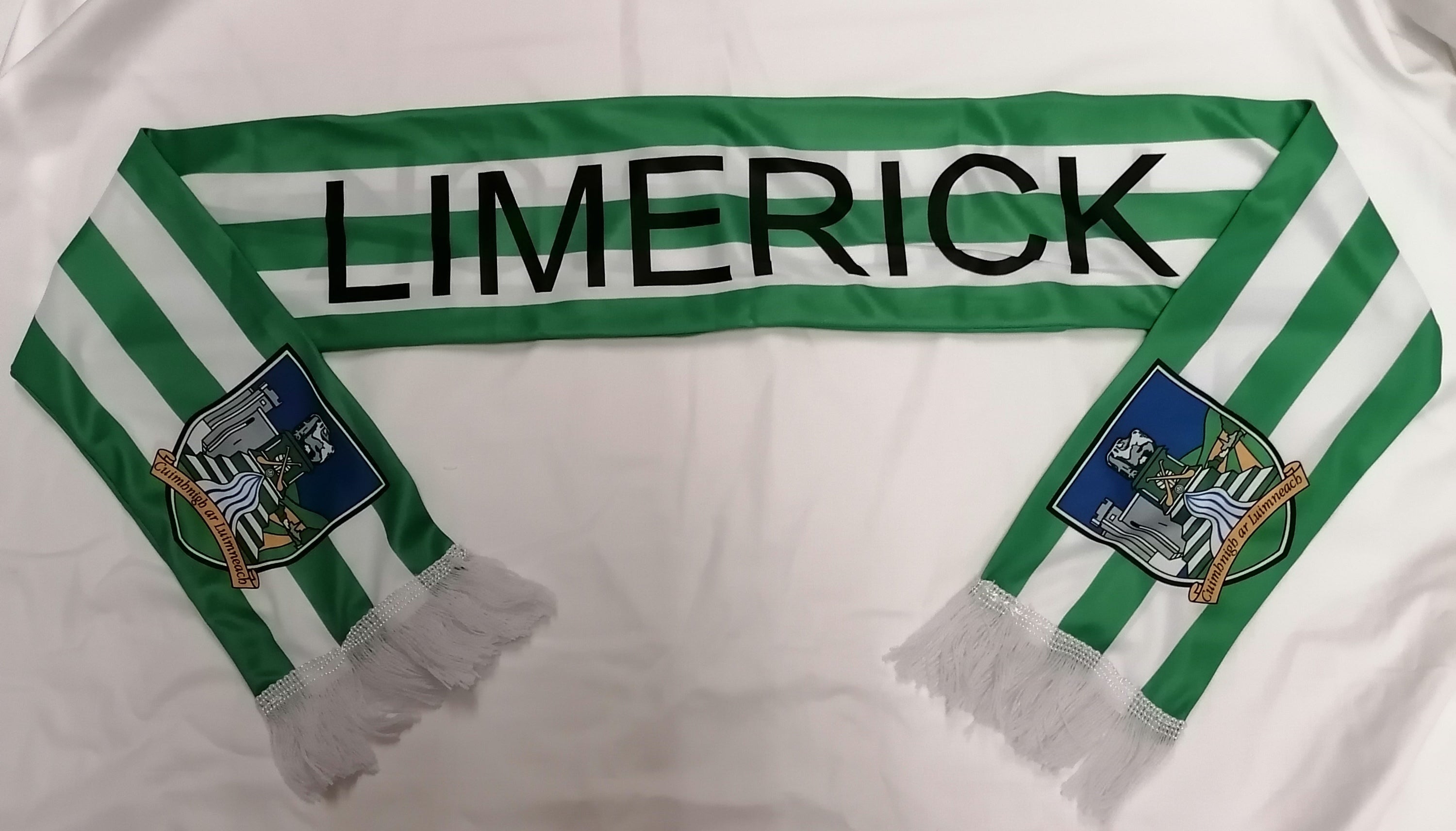 Limerick scarf