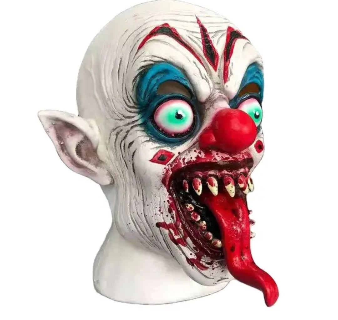 Horror clown mask