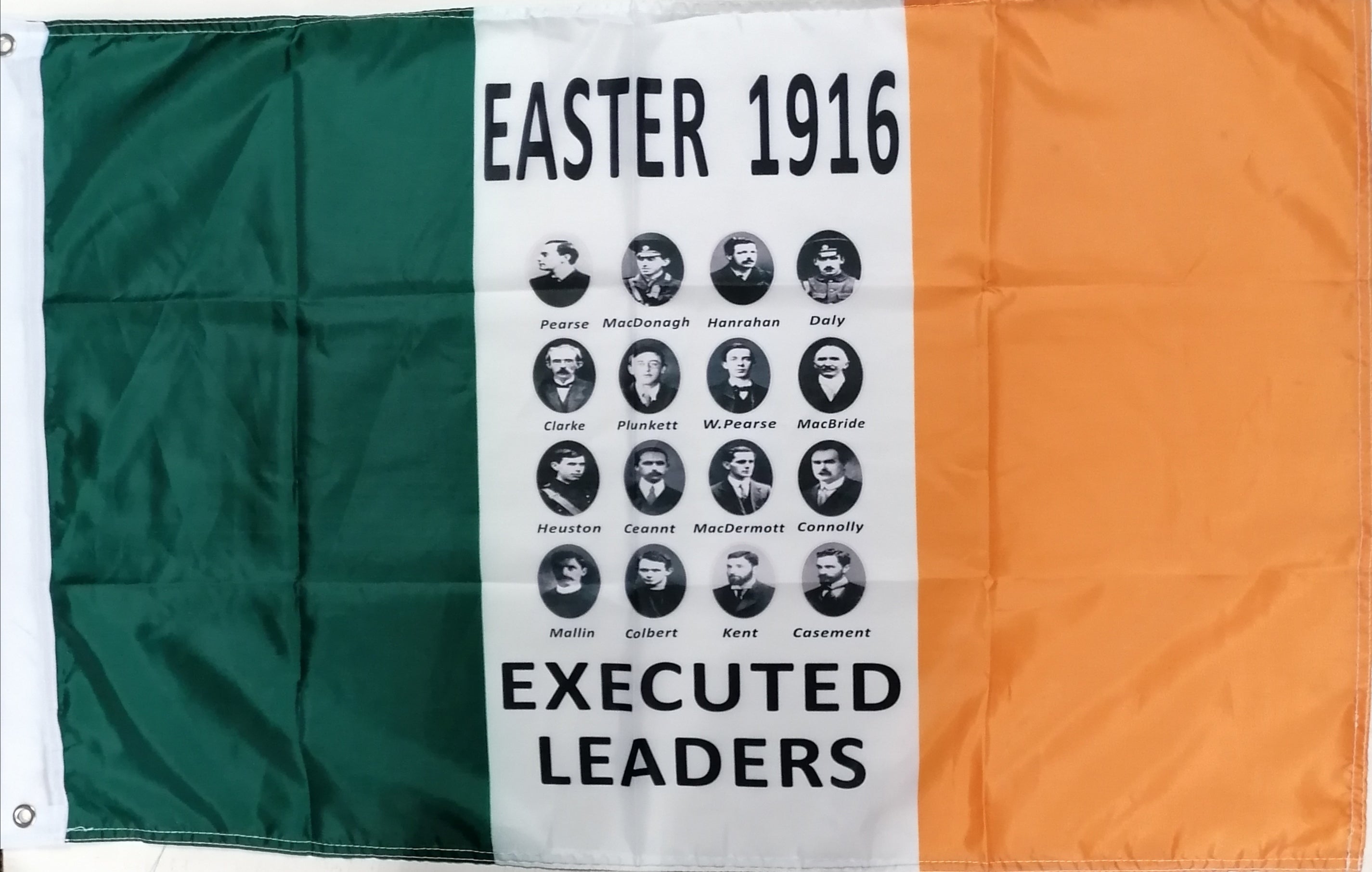 irish republic easter 1916 flag