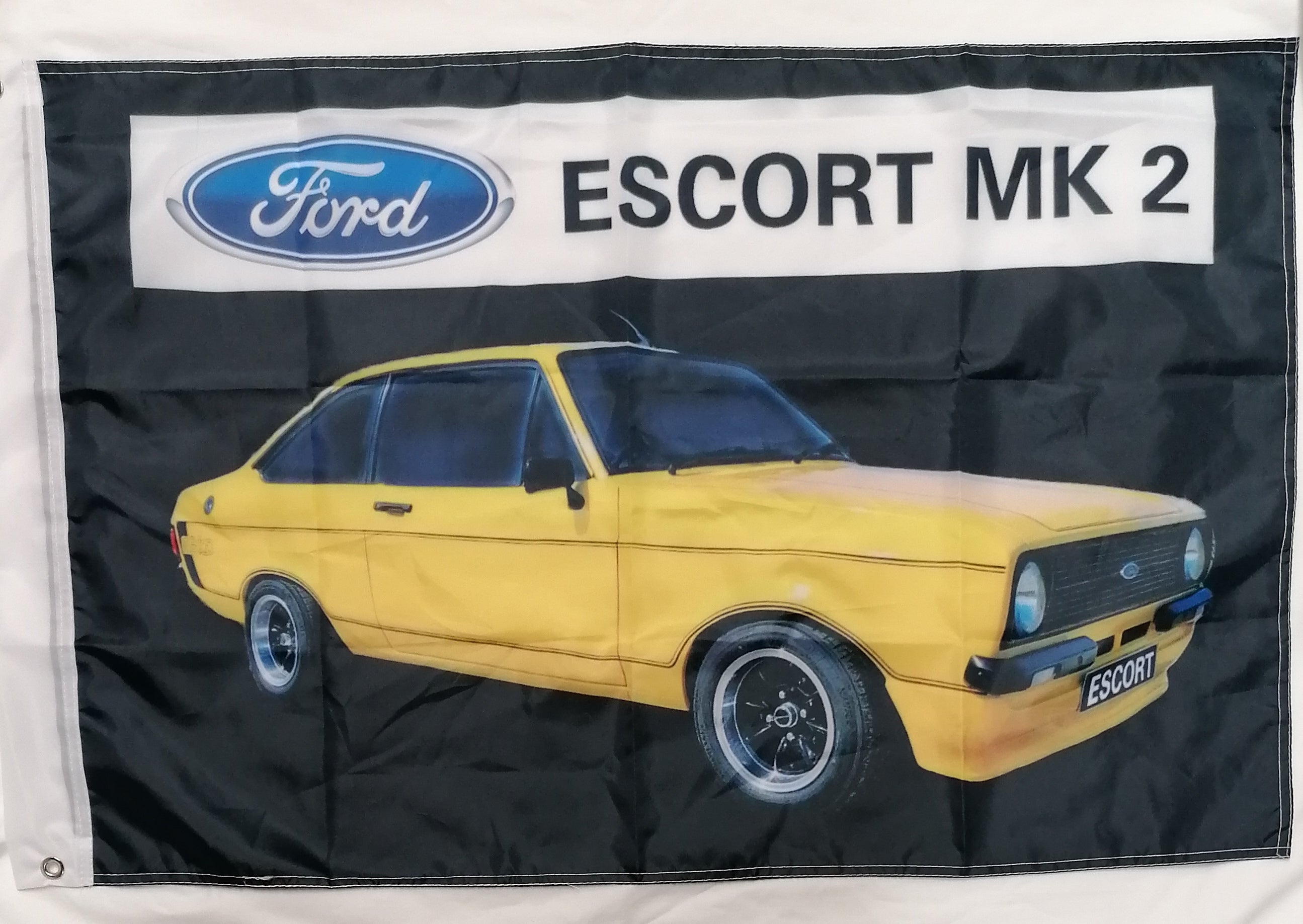 Ford Escort MK2 yellow 