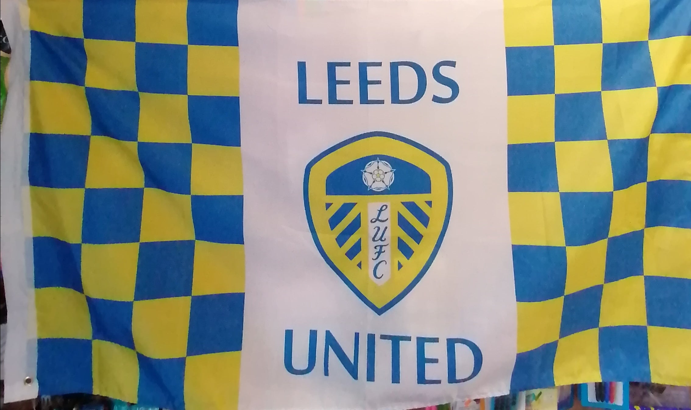 Leeds united deals flag