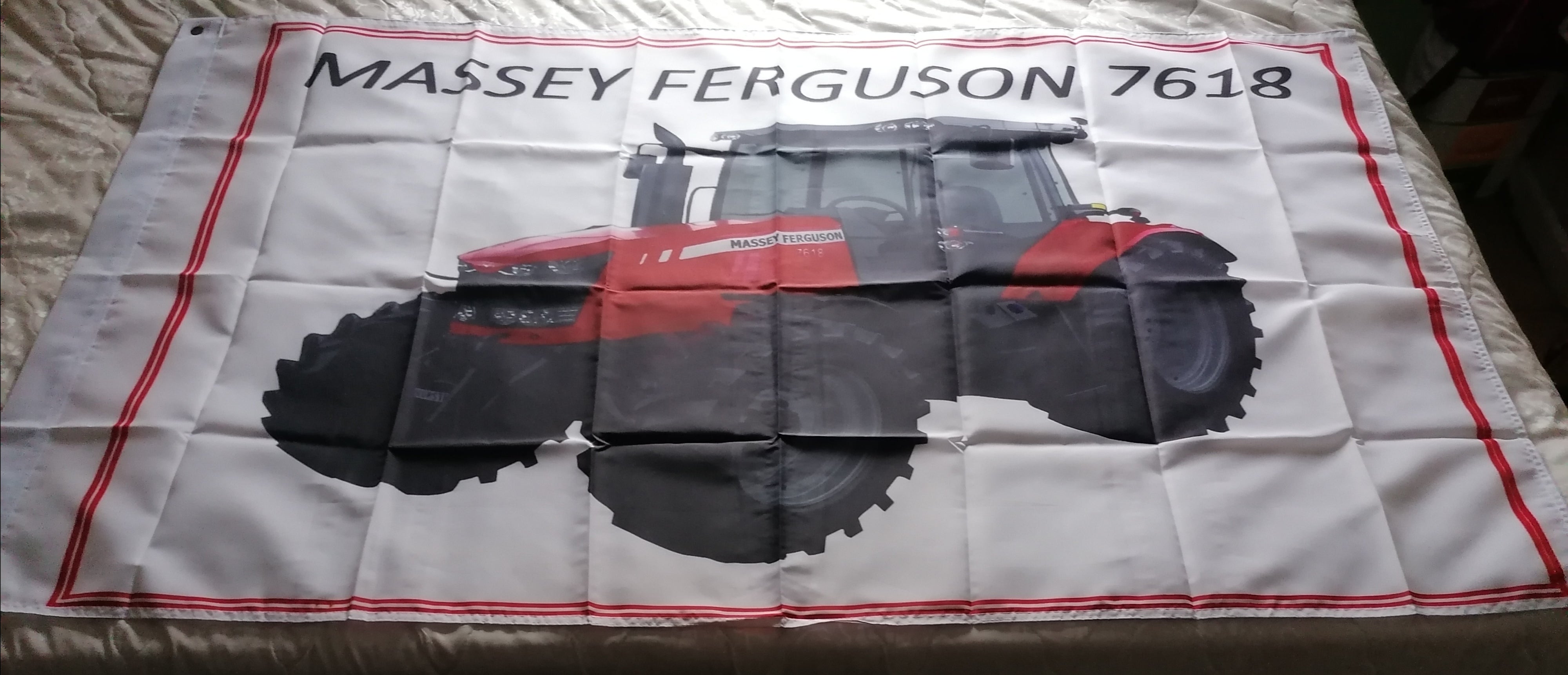 Massey Ferguson 7618 tractor flag 150cm x 90cm.